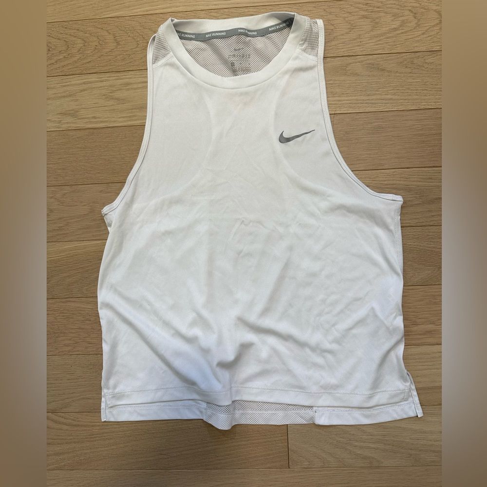 NIKE DRI-FIT RUNNING TANK - size medium. White.